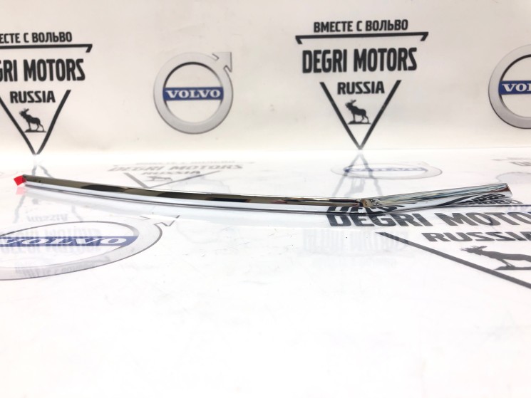 Молдинг фонаря заднего правого Volvo S80 II \\ Executive \\ VOLVO Original 31283496