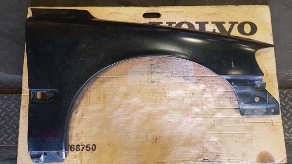 Крыло переднее правое (АКЦИЯ, БЕЗ УПАКОВКИ) \\VOLVO  S60, V70 \\ VOLVO (Original)