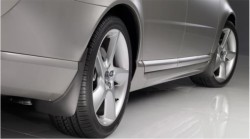 Брызговики задние комплект Volvo XC70 II (08-) \\ VOLVO (Original) 30744142
