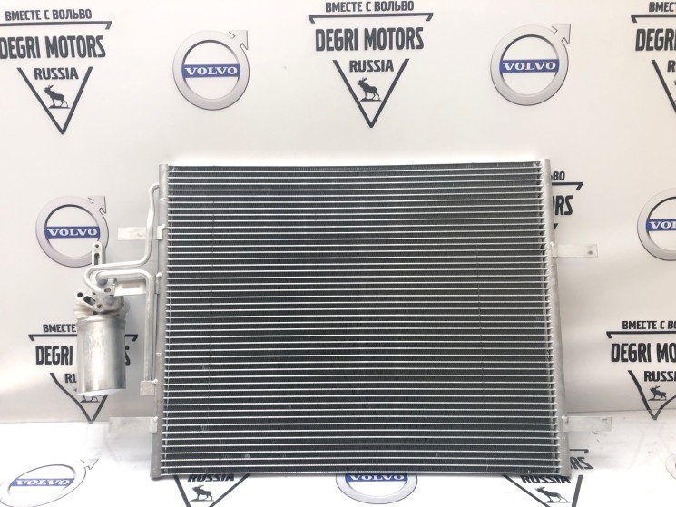 Радиатор кондиционера ​Volvo S60CC, S60 II, V60, S80 II, V60CC, V70 III, XC70 II, XC60 \\ GParts VO31305212