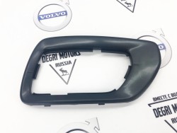 Рамка правой противотуманки декоративная Вольво XC70 II \\ CH -174999 \\ SW-Parts SW30744507