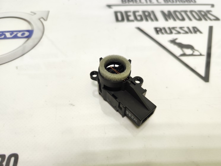Датчик температуры в салоне S80, V70 (08-), XC60, XC70 (08-) \\ VOLVO Original