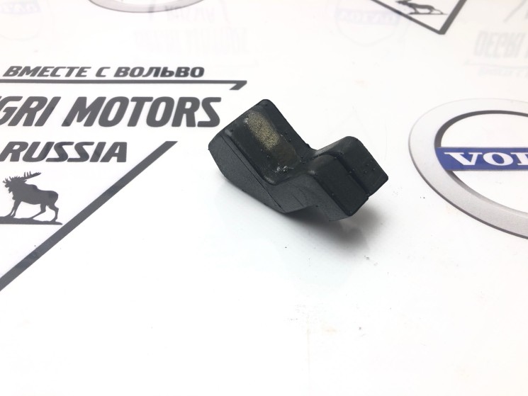 Заглушка слива левая \\ VOLVO Original 30799294