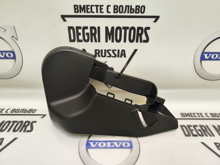 Бок. панель volvo \\ VOLVO Original 39831640