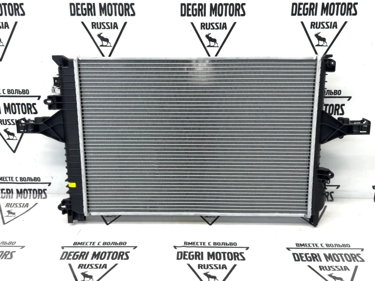 Радиатор охлаждения VOLVO S60, S80, V70 II, XC70 \\ SW Parts SW31319056