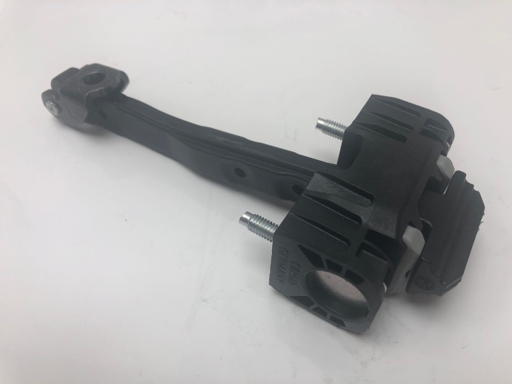 Ограничитель двери передней  VOLVO \\ VOLVO 31395137