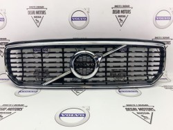 Решетка радиатора с эмблемой Вольво XC40 \\ R-Design \\ SWParts SW31457343