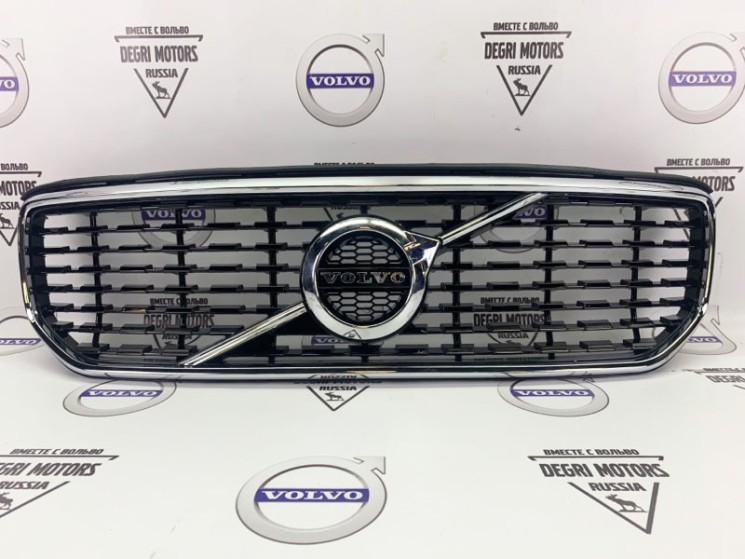 Решетка радиатора с эмблемой Вольво XC40 \\ R-Design \\ SWParts SW31457343