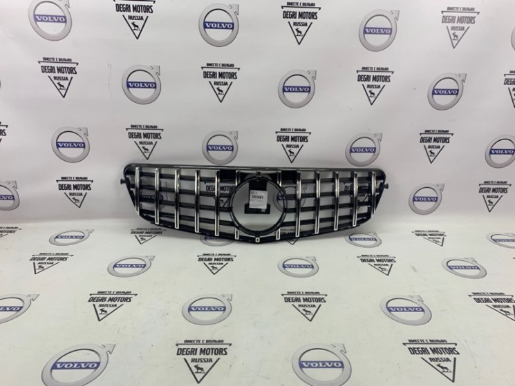 Решетка радиатора Mercedes-Benz C-Class W204 \\ Scan Tech A204