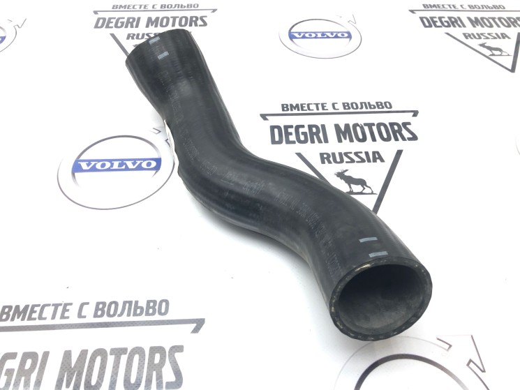Патрубок наддува воздуха D5244T Вольво S80, XC90 \\ АКПП \\ VOLVO (Original) 30680217