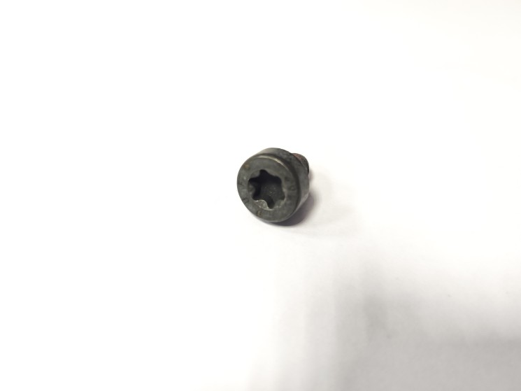 Болт М8х13 мм гидротрансформатора Вольво \\ VOLVO XC90 \\ VOLVO (Original) 979671