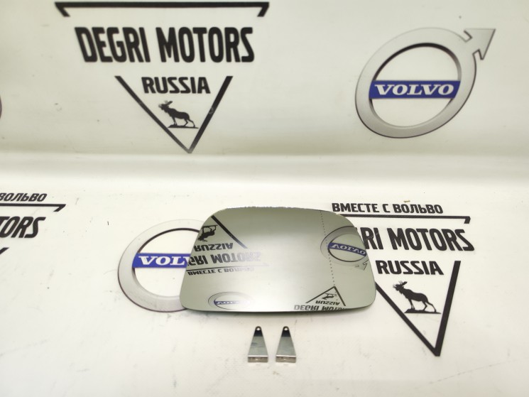 Зеркальный элемент, левый VOLVO XC60 \\ GParts VO31217273