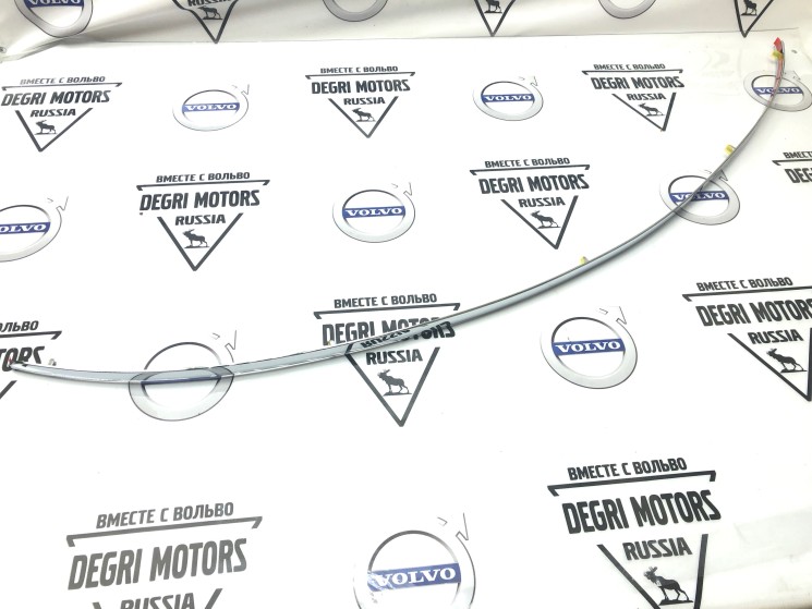 Молдинг спойлера заднего бампера VOLVO S80 II \\ VOLVO Original 31323812