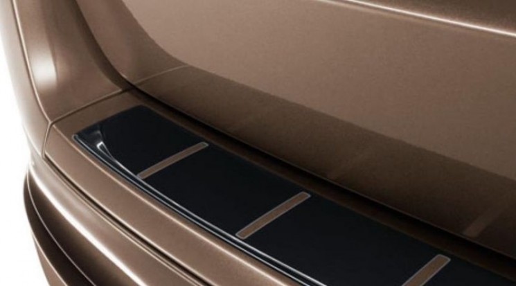 Защитная накладка на задний бампер VOLVO XC60 \\ VOLVO Original 31373742