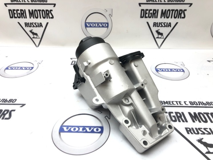 Корпус масляного фильтра Вольво S40 II, S60 II, S80 II, XC70 II, XC60 \\ B5204Txx B5254Txx \\ SW Parts SW31338685