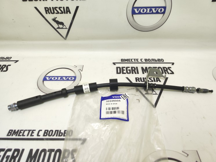 Тормозной шланг левый передний Volvo V60CC, V90CC, XC60 II, XC90 II \\ VOLVO Original 32246005