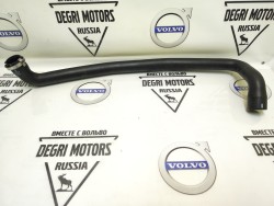 Шланг радиатора охлаждения нижний Вольво XC90 B8444S \\ VOLVO Original 31319447