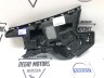 Кронштейн форсунки омывателя фары левой VOLVO V40CC \\ VOLVO Original 31425230