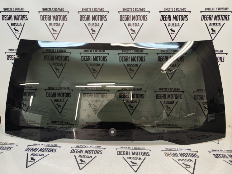 Заднее стекло многослойное Volvo XC90 II \\ VOLVO Original 32244970