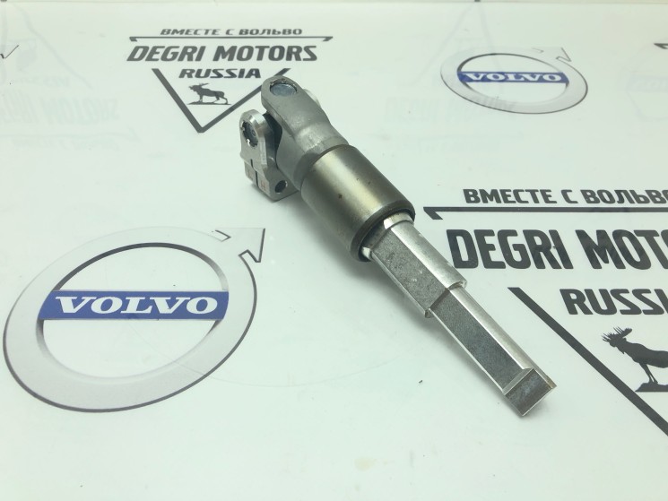 Кардан рулевого механизма Volvo S60, V70, XC70, S80 \\ VOLVO Original 30741950