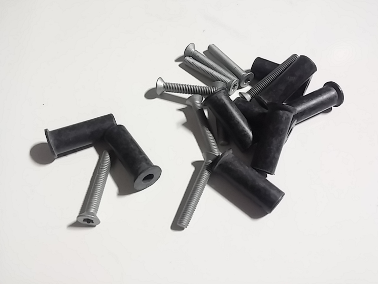 Комплект установочный защитного кожуха заднего бампера VOLVO XC90 \\ VOLVO Original 8698006