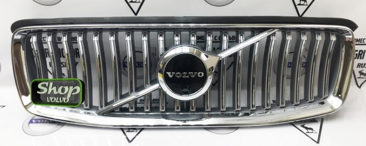 Решетка радиатора Вольво XC90 II 2020- \\ под камеру \\ VOLVO Original 31698387