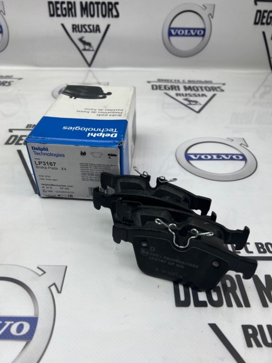 Колодки тормозные задние Volvo S90 (2016-2022) XC90 (2014-2022) \\ DELPHI LP3167