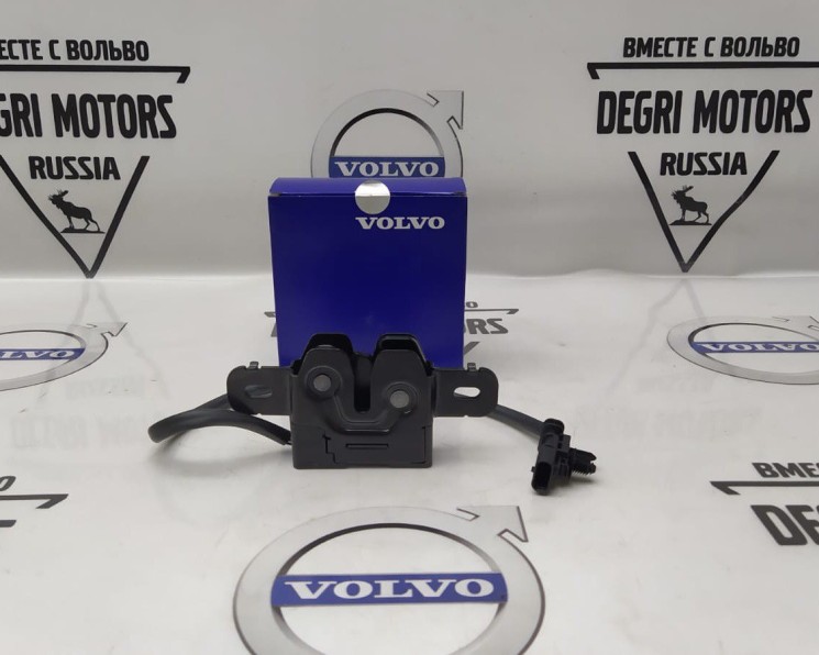 Замок капота правый VOLVO S80 II, XC70 II \\ VOLVO Original 31425845