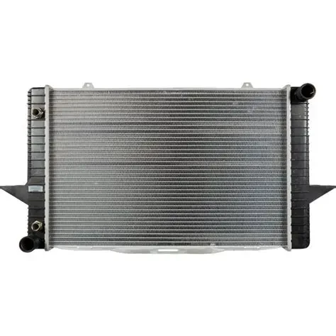 Радиатор охлаждения двигателя VOLVO 850, S70, V70 \\ механика без турбо \\ GP - German Parts VO8603774