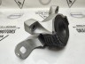 Опора двигателя правая S40 II, C30, V50, V40, V40CC \\ SWPARTS SW31262676