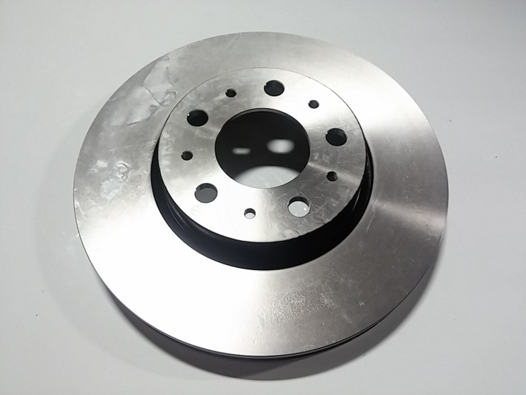 Тормозной диск передний VOLVO 850 960 S70 V70 V90 \\ 5 болтов \\ VOLVO Original 31262092