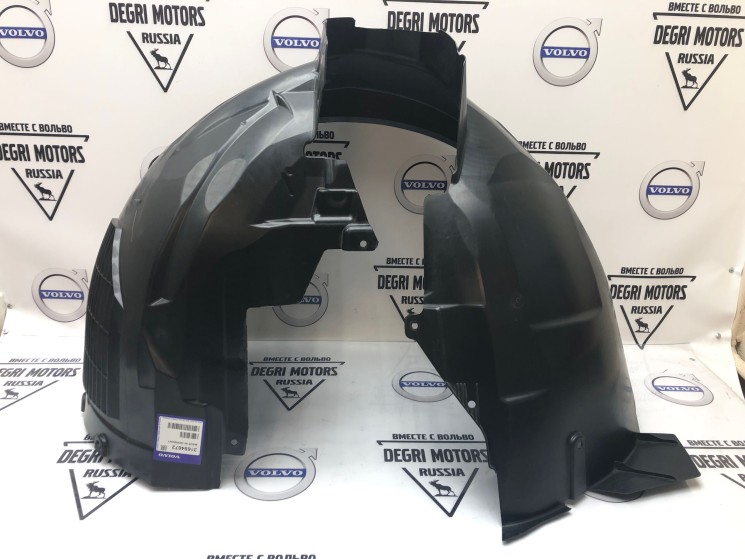 Подкрылок передний правый Volvo S90 II, V90 II, V90 CC \\ VOLVO Original 31694672