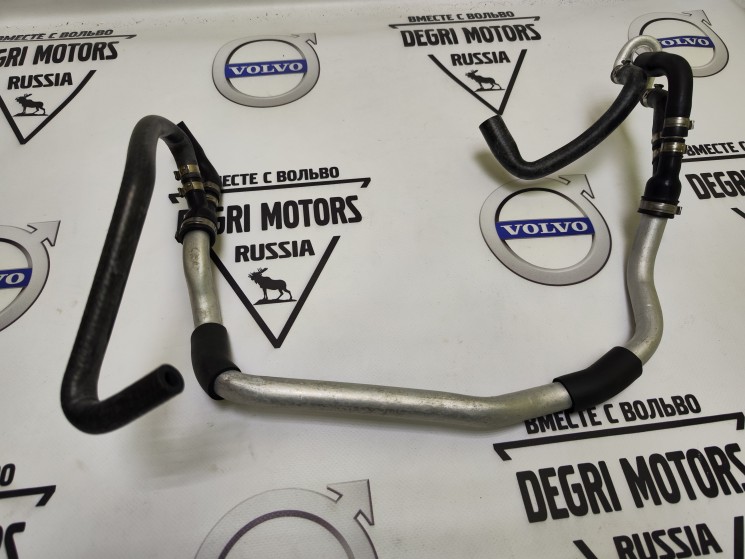 Трубка вентиляции картерных газов D5244TX Вольво S60 (-09), XC70 (-07), XC90 \\ PRO PARTS 21437132