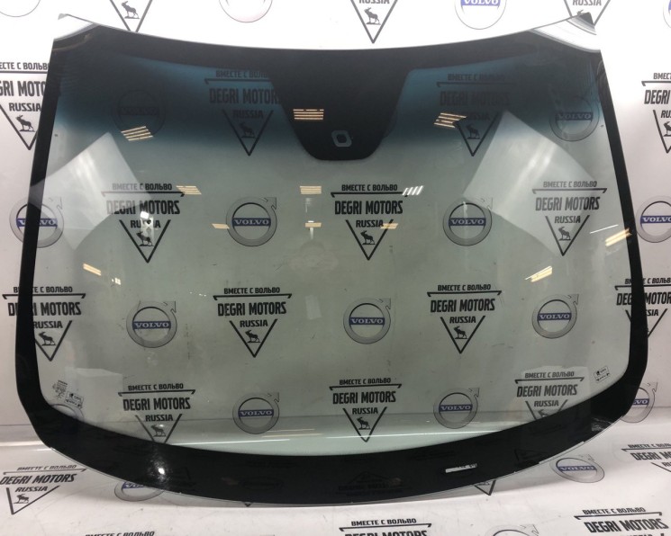 Стекло лобовое готовое к установке VOLVO XC90 \\ VOLVO Original 31395426