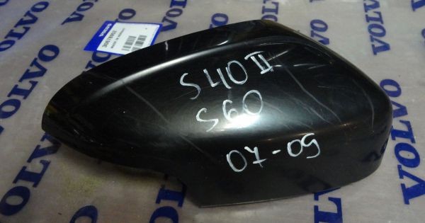 Крышка правого зеркала б/у Вольво S60 \\ c 2008 года \\ VOLVO Original 39850593BU