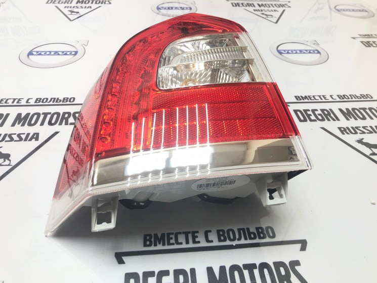 Фонарь задний левый VOLVO XC70 II \\ VOLVO (Original)