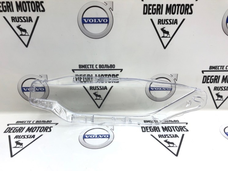 Стекло фары правое BMW 3 F30 \\ SW Parts BMF301116R