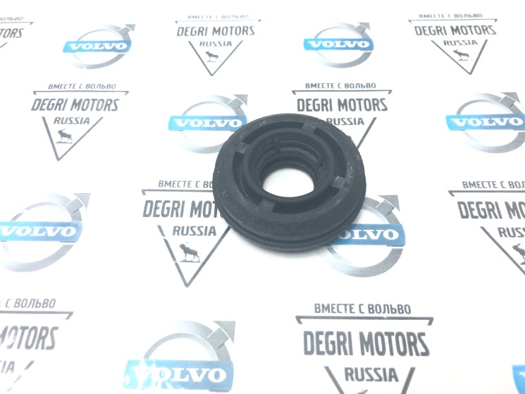 Уплотнение  механизма стеклоочистителя 5-й двери VOLVO XC90 \\ VOLVO Original 30753102