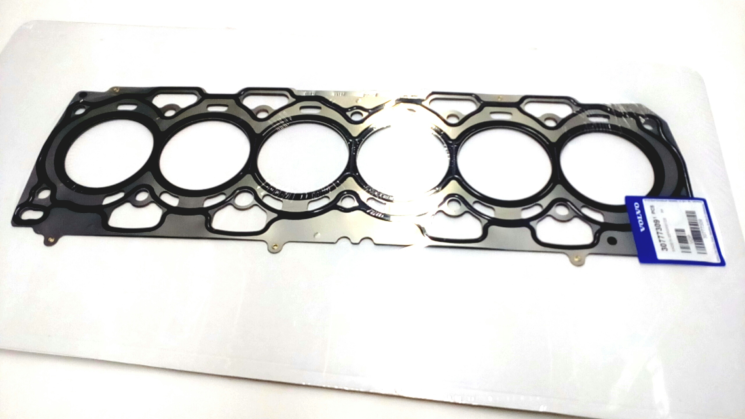 Прокладка ГБЦ Volvo S60 II, S80 II, XC70 II, XC60 \\ VOLVO Original 31679515