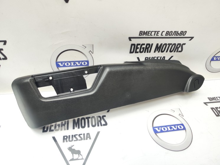 Боковая крышка переднего левого сиденья VOLVO S60, S80, XC70, XC90 \\ под электроуправление \\ SW Parts SW39802011