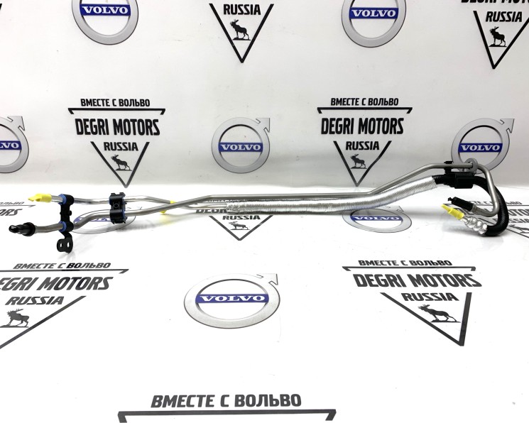 Шланг гидроусилителя высокого давления Вольво S80 II, XC70 II, XC60 \\ VOLVO Original 31280284 