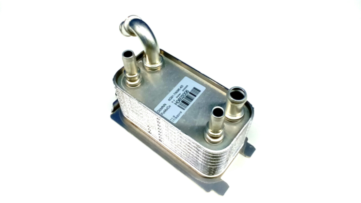 Маслоохладитель АКПП Вольво S60 (11-), S80 (07-), V60, V70 (08-), XC60, XC70 (08-) \\ VOLVO (Original) 30792231