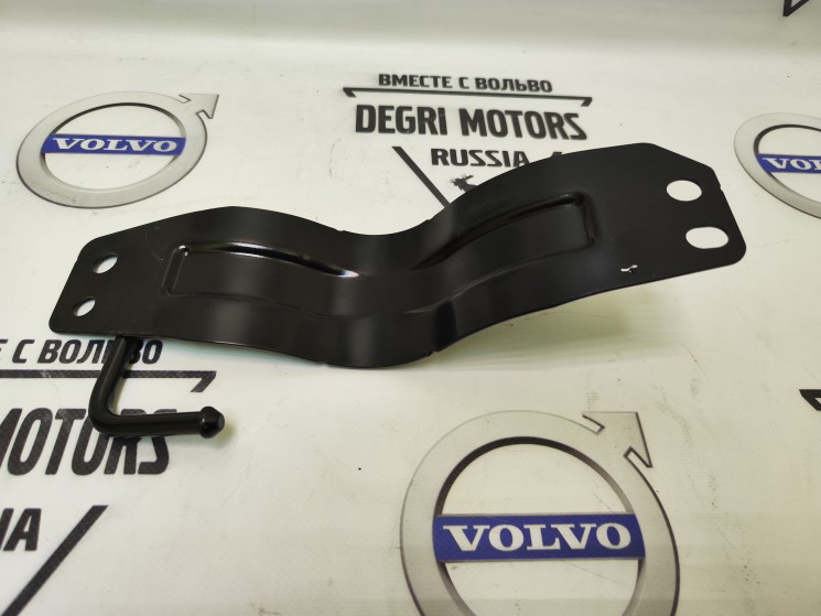 Кронштейн трубы глушителя средней VOLVO S60 \\ VOLVO Original 30778937