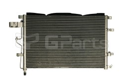 Радиатор кондиционера VOLVO S80 (-06), S60 \\ GParts VO30676602