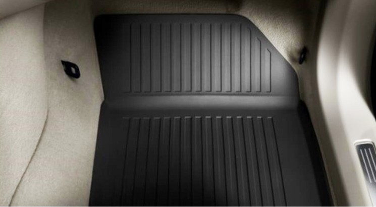 Коврики салонные резиновые черные VOLVO XC60 II \\ комплект \\ VOLVO Original 31693648