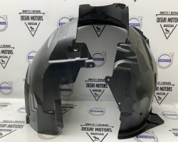 Подкрылок передний правого колеса VOLVO XC90 II \\ VOLVO Original 31694645