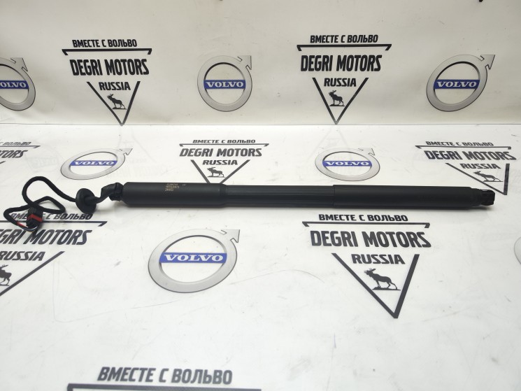 Амортизатор крышки багажника, левый электро Вольво XC60 \\ SW Parts SW31386705