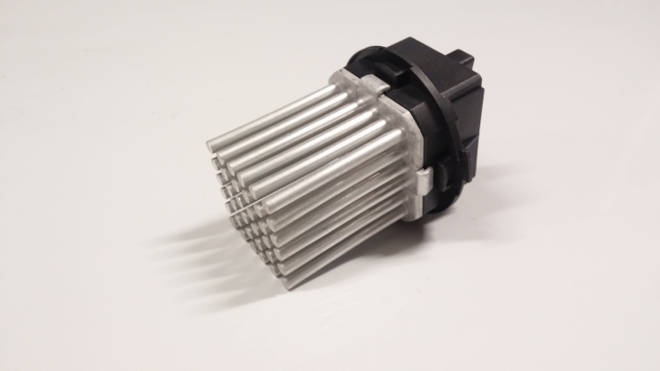 Резистор печки Вольво S60 II, S80 II, XC70 II, XC60 \\ LUZAR LFR 1502