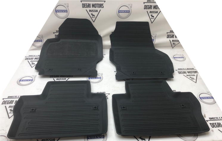 Коврики салонные резиновые Volvo XC70 II, V70 III \\ "off-black" \\ VOLVO 32357489
