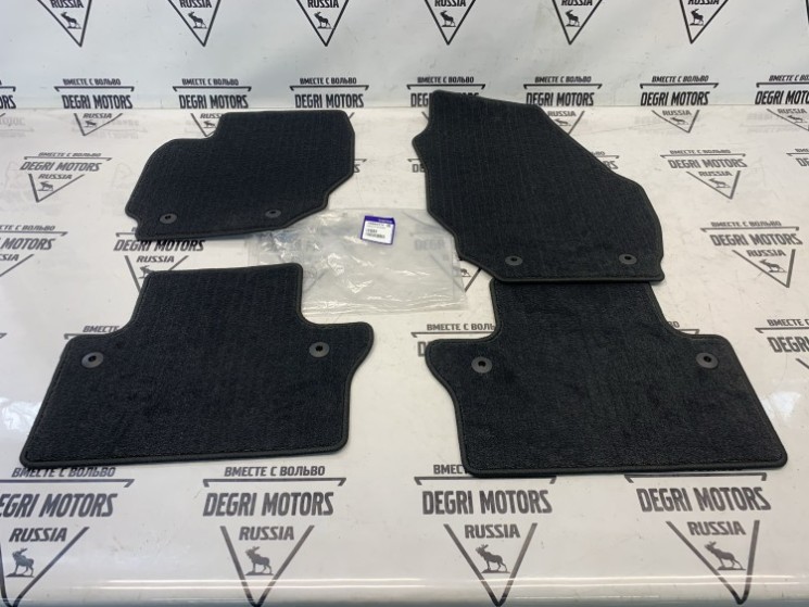 Коврики текстильные xc70 2008- offblack \\ VOLVO Original 39866370 